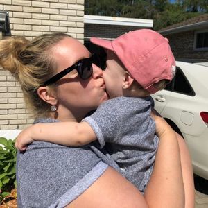 Meet your Posher, Brooke